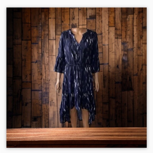 ARIAT high-low ruffled dress, black/lilac/white, size
S/P-EUC-Tier details-❤️😍 - Picture 4 of 15